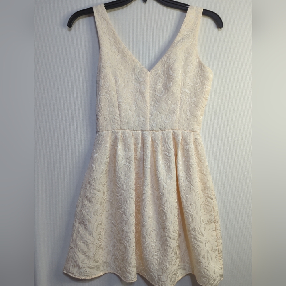 Cream Floral Jacquard V-Neck Fit & Flare‎ Cocktail Dress ID9596CH Mens Small 593 - Picture 5 of 8
